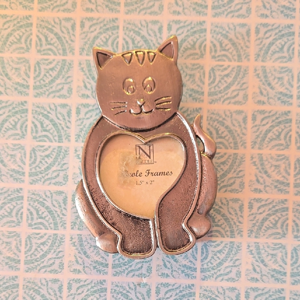 Silver Cat Photo Frame